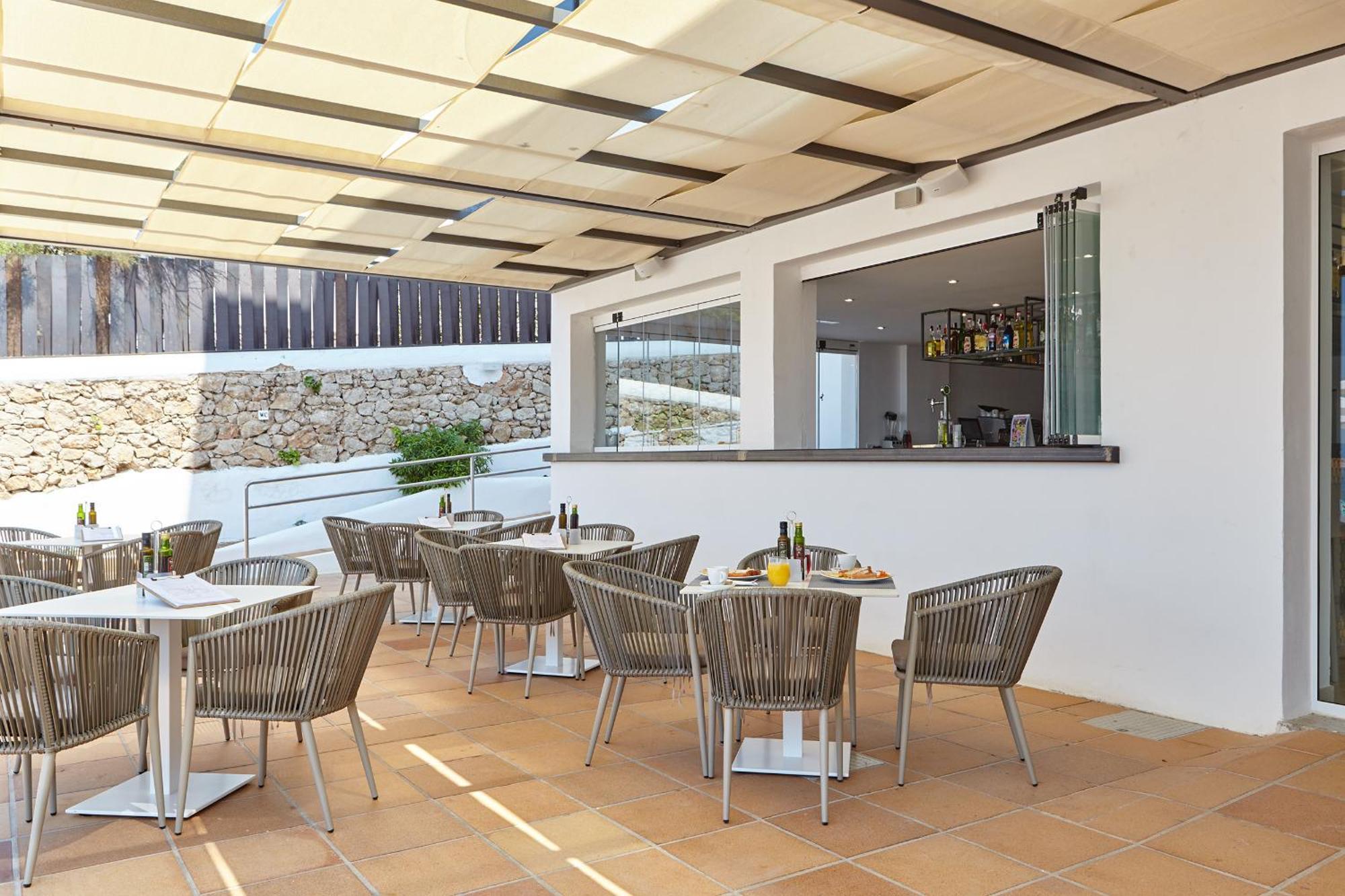 Sol Bahia Ibiza Suites San Antonio  Exterior photo